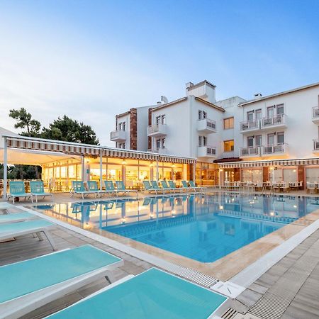Hanedan Beach Hotel Foca Exterior photo