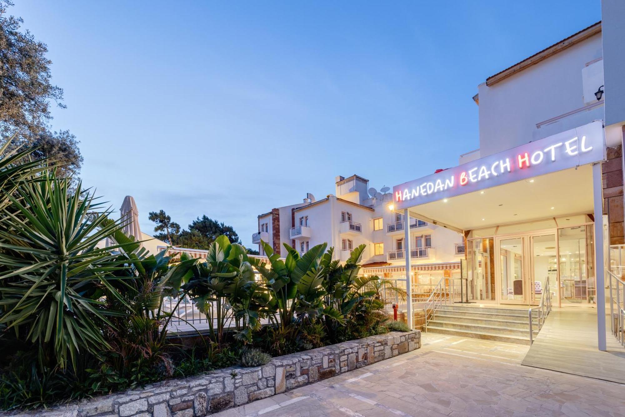Hanedan Beach Hotel Foca Exterior photo