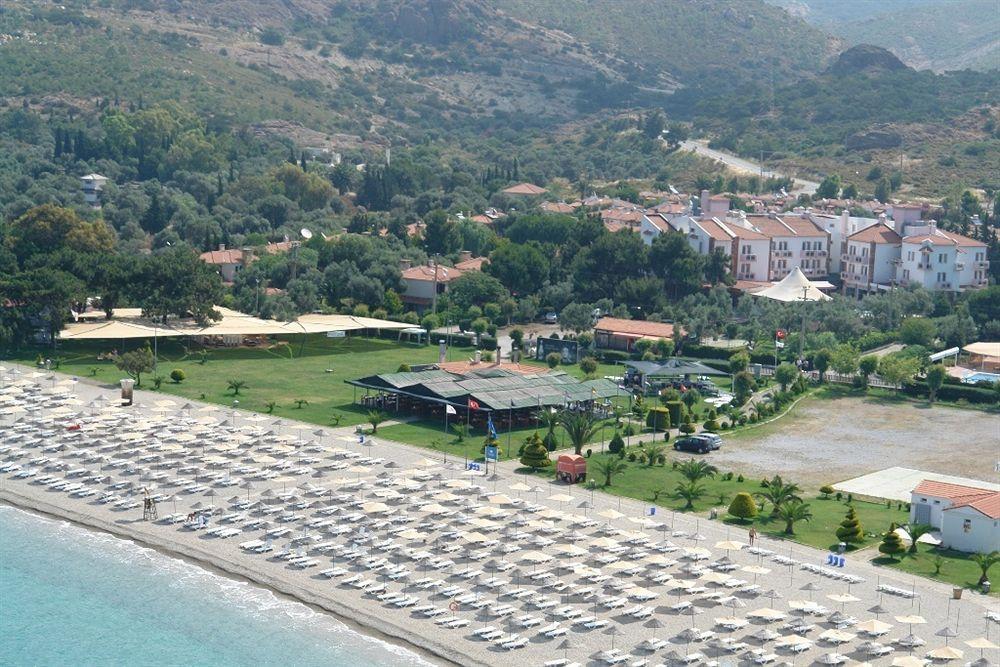 Hanedan Beach Hotel Foca Exterior photo